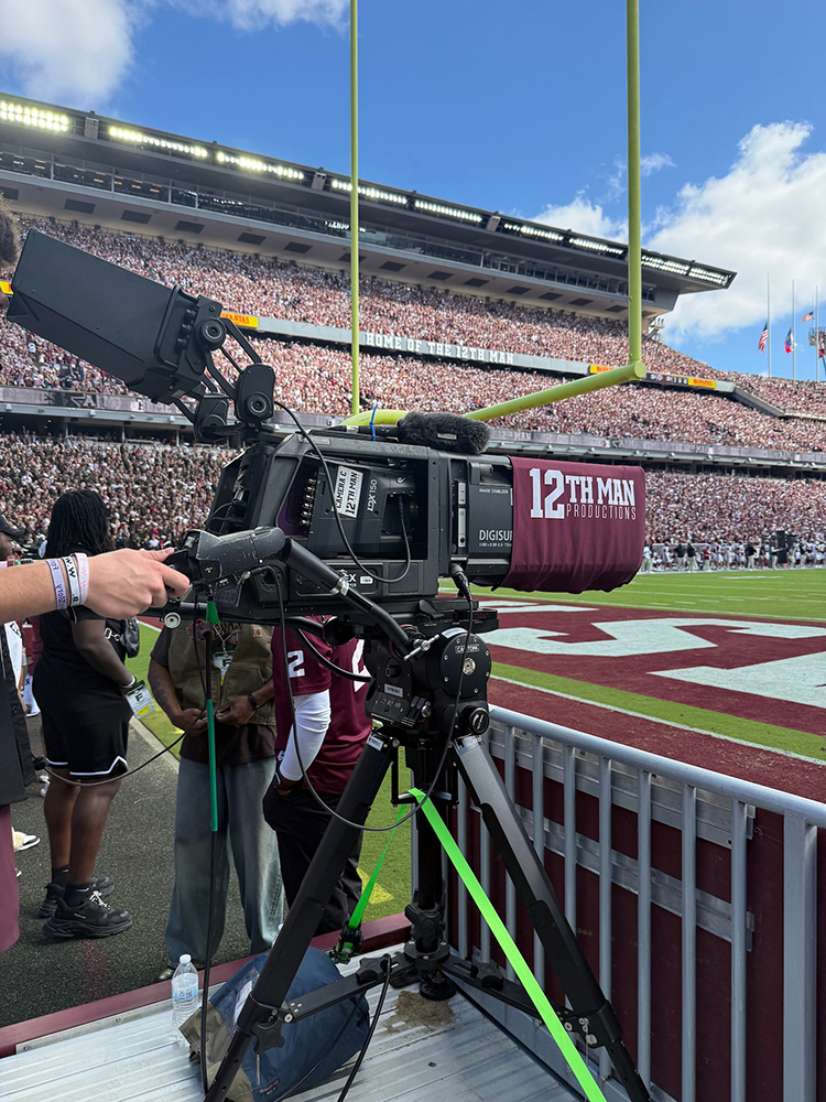 news_12thman.jpg news_12thman.jpg